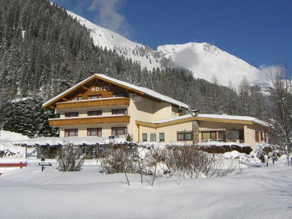 Panorama Hotel Elbigenalp